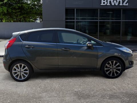 Fiesta 1.5 Tdci 95 ch titanium / Possibilit&eacute; 5 places / 1&egrave;re Main 2016 occasion 01150 Blyes