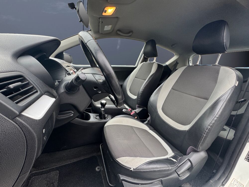 Picanto 1.2 85 ch Sport /Chaine Distribution/Bluetooth/ 2013 occasion 59000 Lille