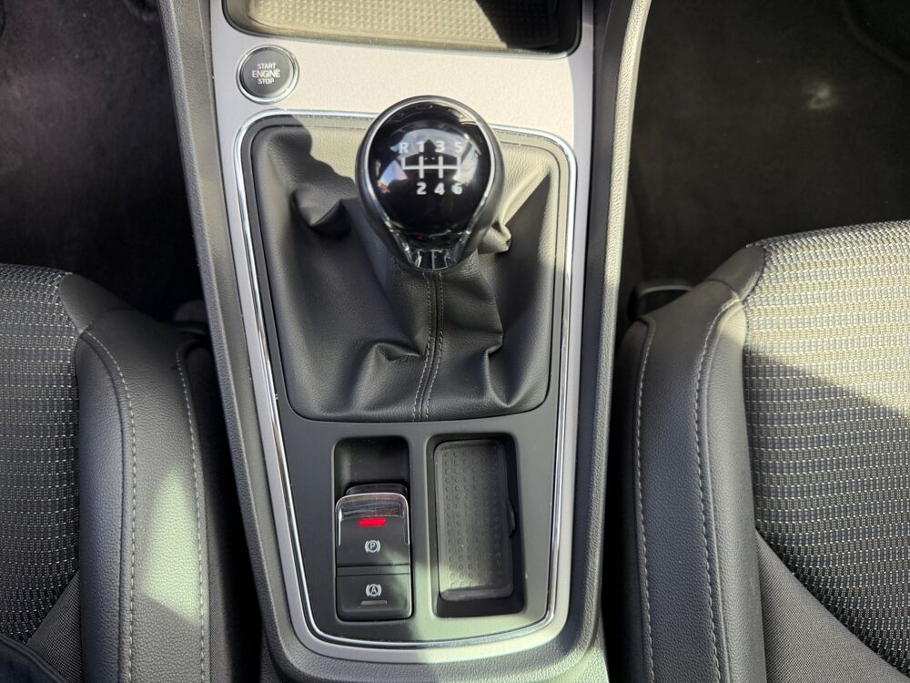 Leon 1.5 TGI 130 ch BVM6 Xcellence /CarPlay et Android Auto/ Si&egrave;g 2019 occasion 38300 Bourgoin-Jallieu