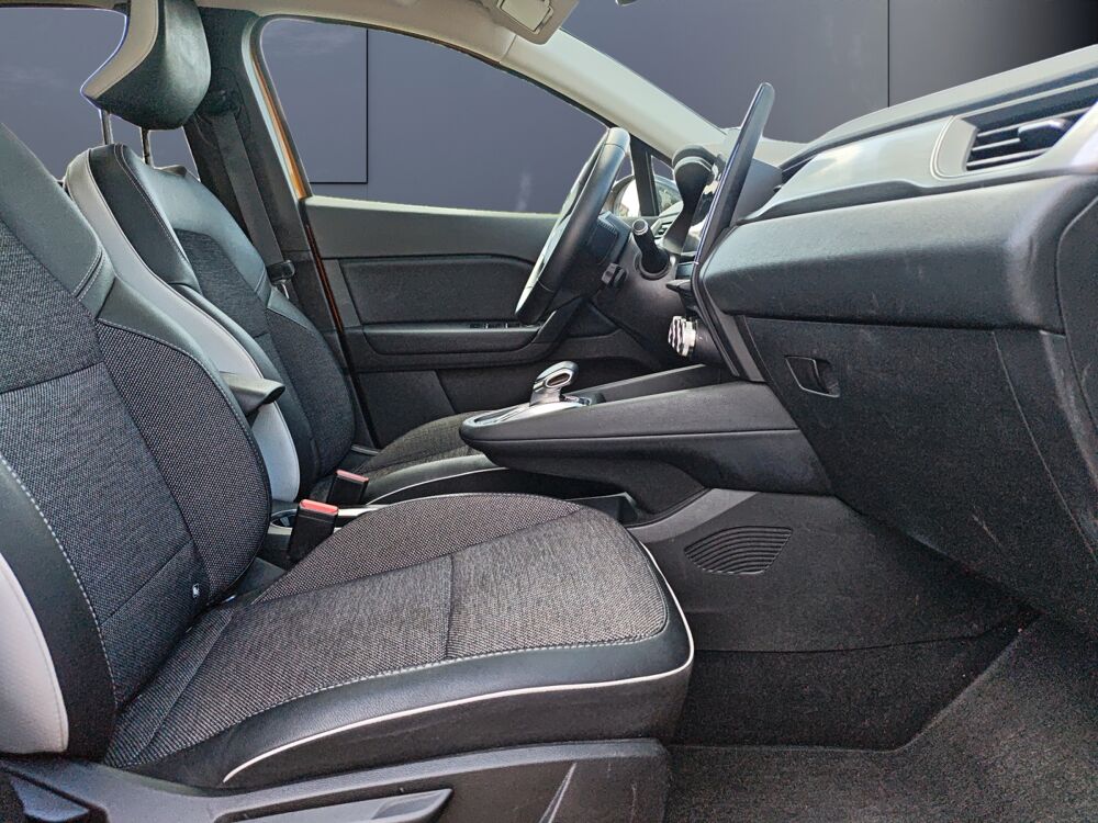 Captur 1.6 E-Tech Plug-in Hybrid 160ch Intens /1&egrave;re main/ Carplay e 2020 occasion 35000 Rennes