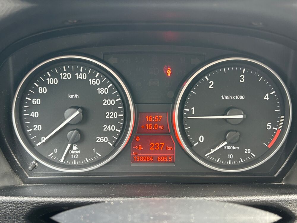 X1 (E84) Xdrive 145 ch Premiere /Attelage/ Entretien Complet/ 4 2014 occasion 43120 Monistrol-sur-Loire