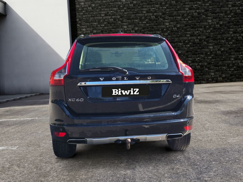 XC60 2.0 D4 180 ch Momentum Business Geartronic Bva /Toit ouvrant 2014 occasion 56100 Lorient