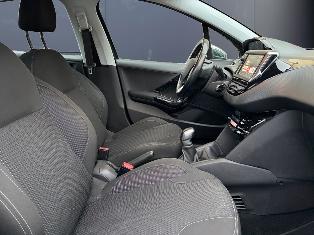 208 1.2l 110 ch Allure Start-stop /Carplay/Entretien complet Peu 2017 occasion 42700 Firminy