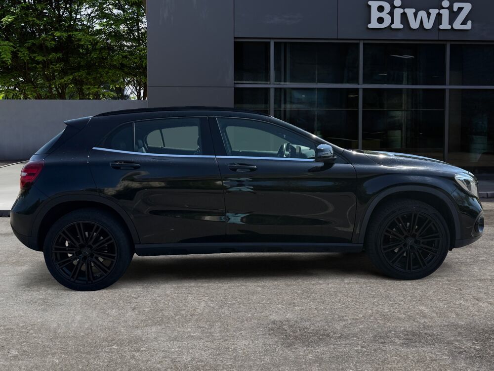 Classe GLA 1.5 180 Cdi 110 Inspiration 7g-dct Bva /PACK FULL BLACK 2018 occasion 76600 Le Havre
