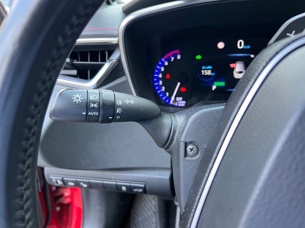 Corolla 2.0i -16V 180 ch HYBRID COLLECTION /CarPlay/R&eacute;gulateur de vi 2019 occasion 56100 Lorient