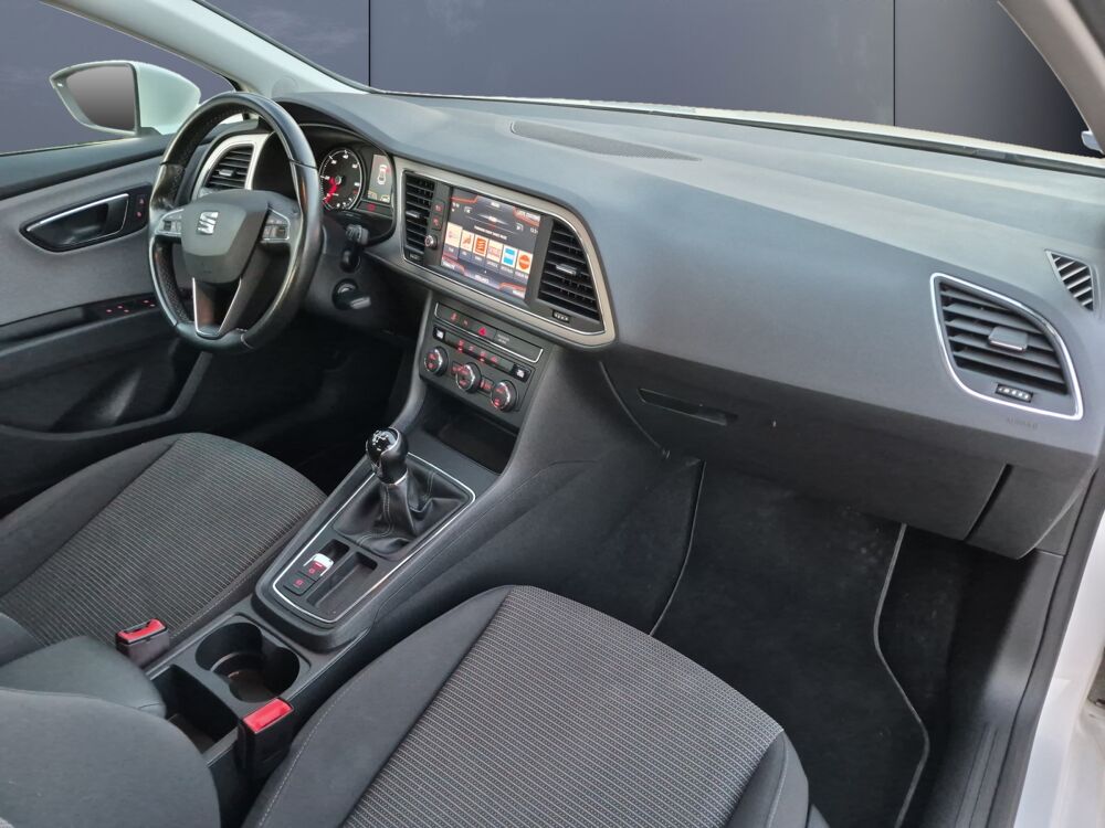 Leon 1.6 Tdi 115 ch Style /Pack plus/Cam&eacute;ra de recul 2017 occasion 41700 Le Controis en Sologne