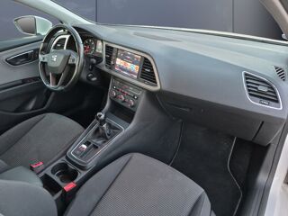 Leon 1.6 Tdi 115 ch Style /Pack plus/Cam&eacute;ra de recul 2017 occasion 41700 Le Controis en Sologne