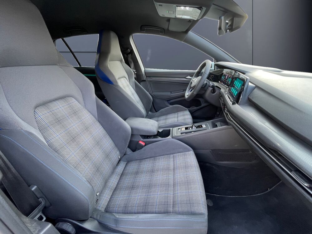 Golf VIII PHEV 1.4 eHybrid 245 ch GTE DSG6 /Attelage/Entretien &agrave; 2021 occasion 30000 N&icirc;mes