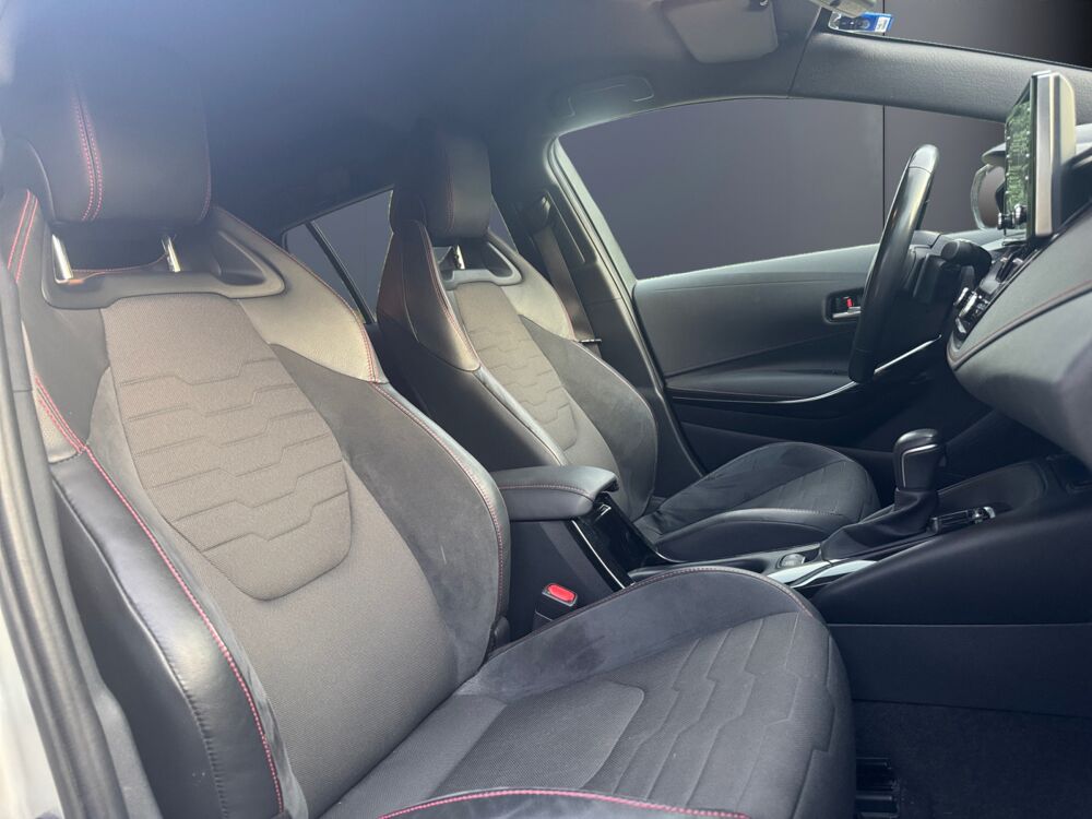 Corolla 2.0 180ch Hybrid Touring Sport Collection /Attelage amovible 2019 occasion 53100 Mayenne