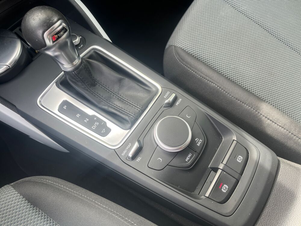 Q2 1.6 30 Tdi 115 ch Design S-tronic Bva /Gps/Clim Auto/Led/R&eacute;g 2020 occasion 74200 Thonon-les-Bains