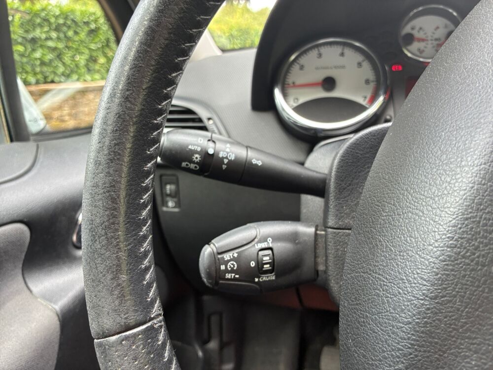 207 1.6 Vti 120 ch Premium /Radar de recul/Radio CD/Vitres avant 2010 occasion 19000 TULLE