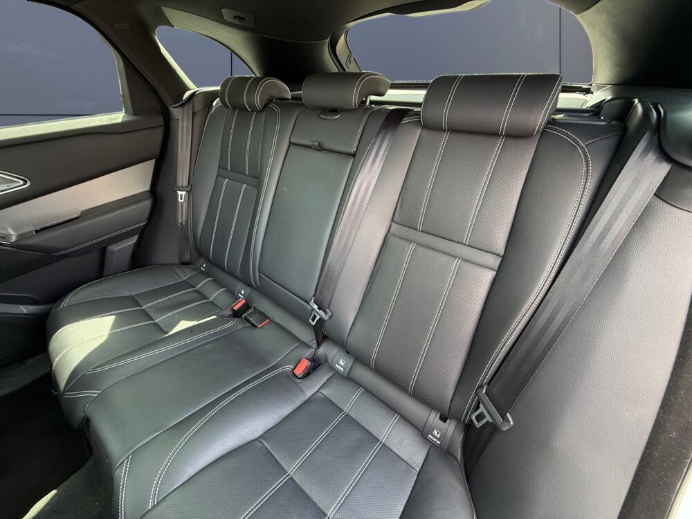 Range rover velar 3.0 D300 300 S R-dynamic 4wd Bva /Cam&eacute;ra/Radars/CarPlay/LED/ 2017 occasion 31650 Lauzerville