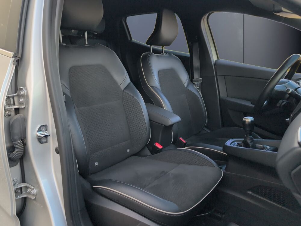 Clio 1.0 TCe 100 ch Intens /Apple Carplay Android Auto/Phares LED 2019 occasion 69240 Thizy les Bourgs