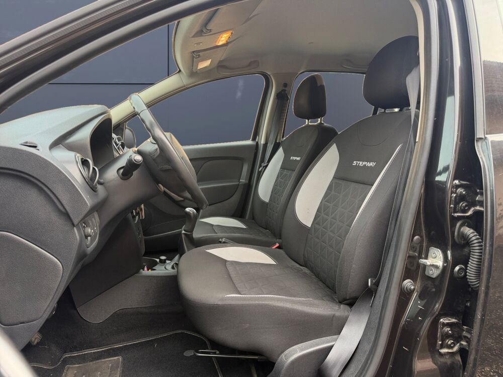 Sandero Stepway 0.9 Tce 90ch Prestige /Attelage/ 2014 occasion 67500 Haguenau