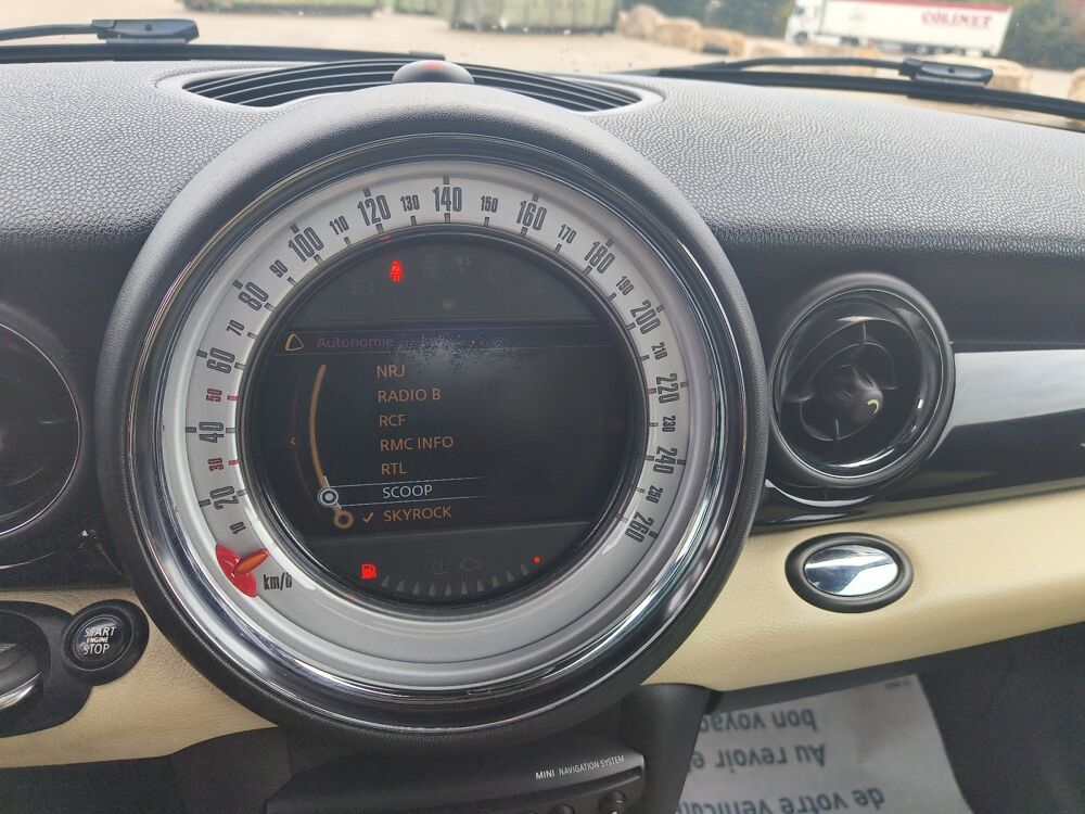 Cooper 143 ch SD 2014 occasion 01000 Bourg en bresse