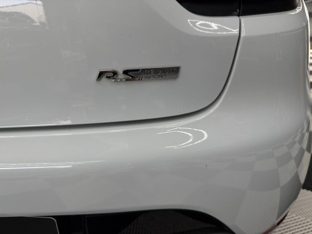 Clio 1.6 200 Rs Edc Bva 2014 occasion 09120 Varilhes
