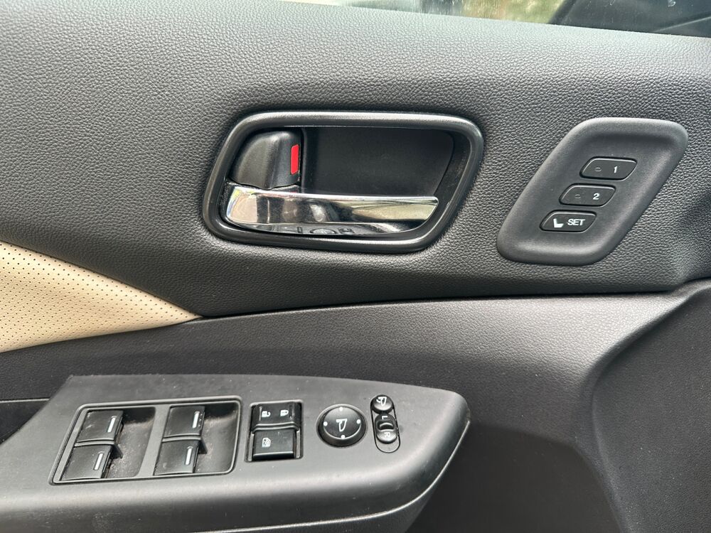 CR-V 1.6 Idtec 160 Innova 4wd Bva /Crochet/si&egrave;ges &eacute;lectriques/cha 2016 occasion 14100 Lisieux