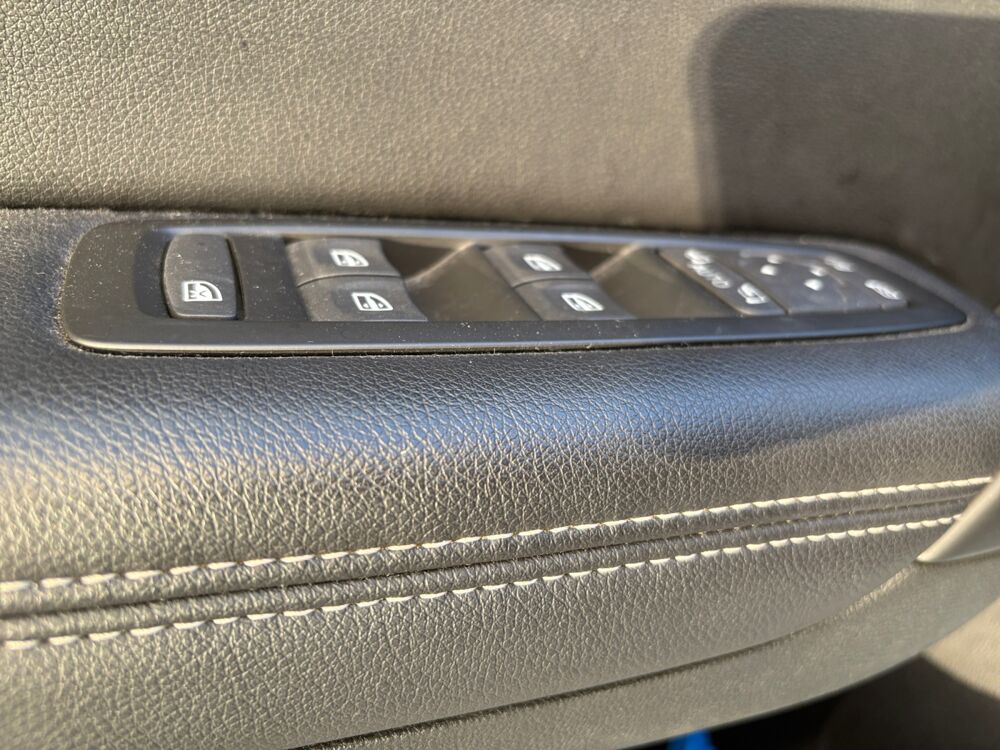 M&eacute;gane 1.2 Tce 130 ch Energy Intens Edc /Camera/Carplay 2018 occasion 43120 Monistrol-sur-Loire