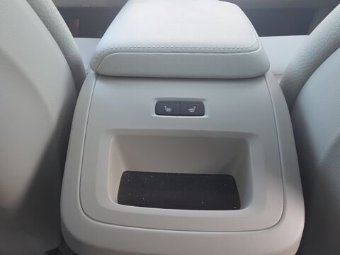 XC60 T6 Hybride Rechargeable 253 ch + 145 ch Ultra Style Dark Gea 2023 occasion 34500 B&eacute;ziers