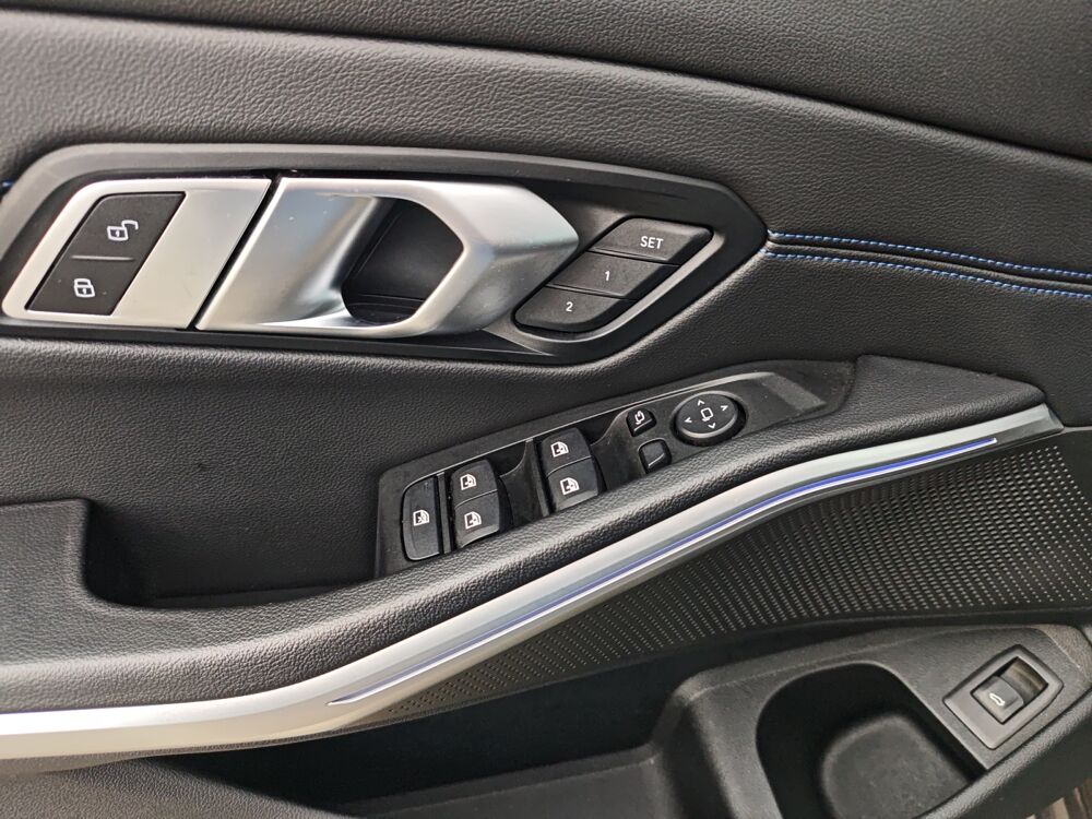 S&eacute;rie 3 Touring 2.0 318 Da 150 M-sport Bva 8 /Toit ouvrant/Clim auto 2020 occasion 35000 Rennes