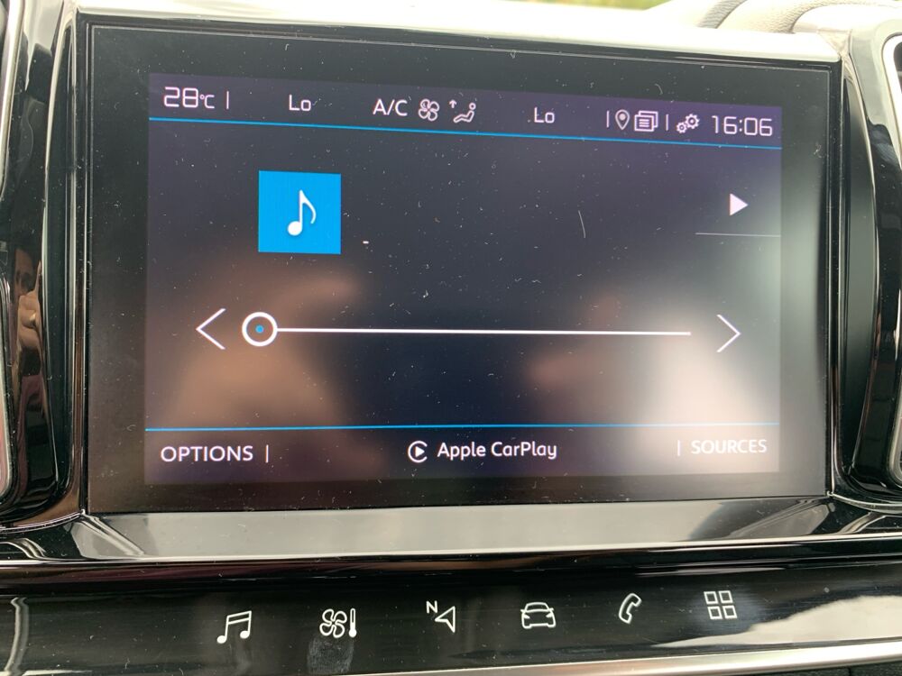 C5 aircross BUSINESS EAT8 1.5L BLUEHDI 130CV BVA /1.5L BLUEHDI 130CV BVA 2021 occasion 77100 MEAUX