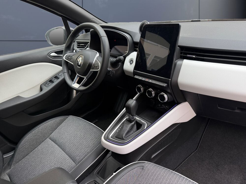 Clio 1.6 E-tech 145 ch Full-hybrid Techno Bva /Carplay/ Cam&eacute;ra de 2023 occasion 14400 Bayeux