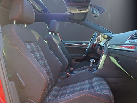 Golf 2.0 Tsi 220 ch Bluemotion Gti Dsg Bva 2015 occasion 43000 Le Puy-en-Velay