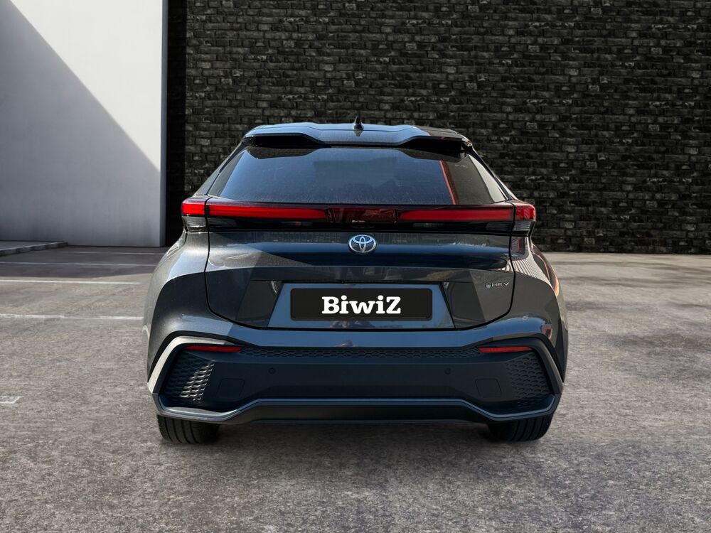 C-HR 1.8 140 ch Hybride Design 4x2 Bva /CarPlay/Pack Confort/Cam&eacute; 2024 occasion 44800 Saint-Herblain
