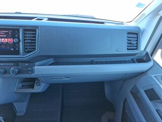 Crafter VAN 35 L4H3 2.0 TDI 177 ch 7.0 CV 19990€ ttc /Isotherme/Tva 2020 occasion 43000 Le Puy-en-Velay