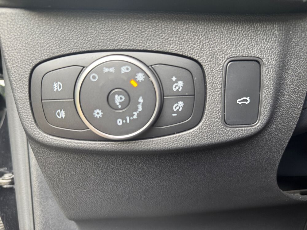 Focus SW 1.5 Tdci 120 ch St line /Suivi Entretien Complet/Carplay/ 2021 occasion 14100 Lisieux