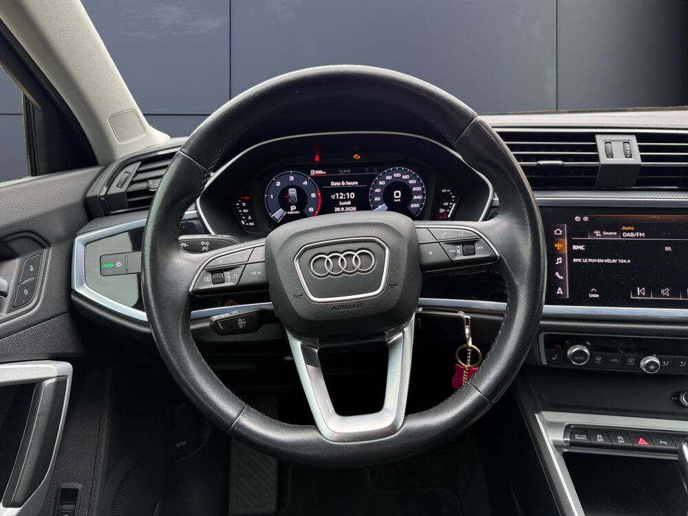 Q3 Sportback 2.0 35 Tdi 150 ch Design S-tronic /Android Auto/Ap 2021 occasion 43000 Le Puy en Velay