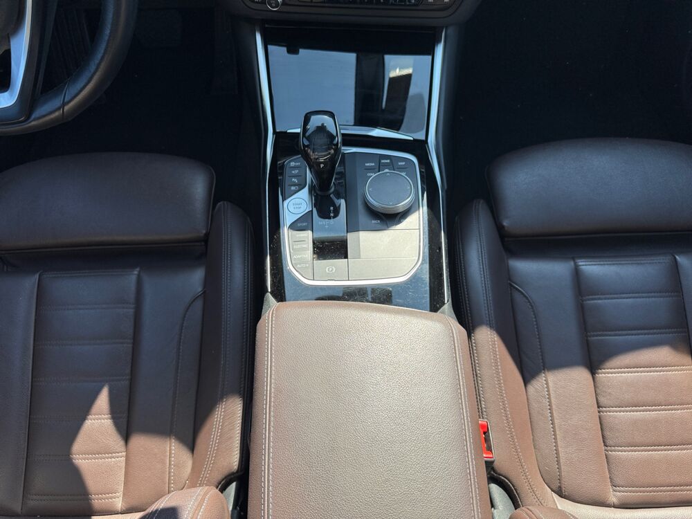 S&eacute;rie 3 330e 292 ch Edition Sport BVA8 /CarPlay/Cam&eacute;ra 360/Si&egrave;ge cha 2021 occasion 13300 Salon de Provence