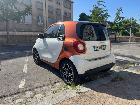 ForTwo 1.0 70 ch Edition-1 /Toit panoramique / Faible kilom&eacute;trage 2015 occasion 69008 Lyon