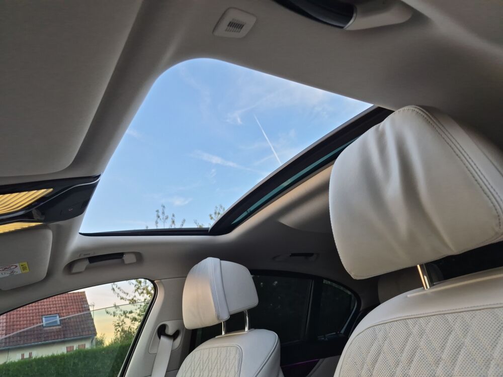 S&eacute;rie 7 4.4 750 I 530 ch Exclusive Xdrive Bva /Toit Ouvrant/Eclairag 2019 occasion 41700 Le Controis en Sologne