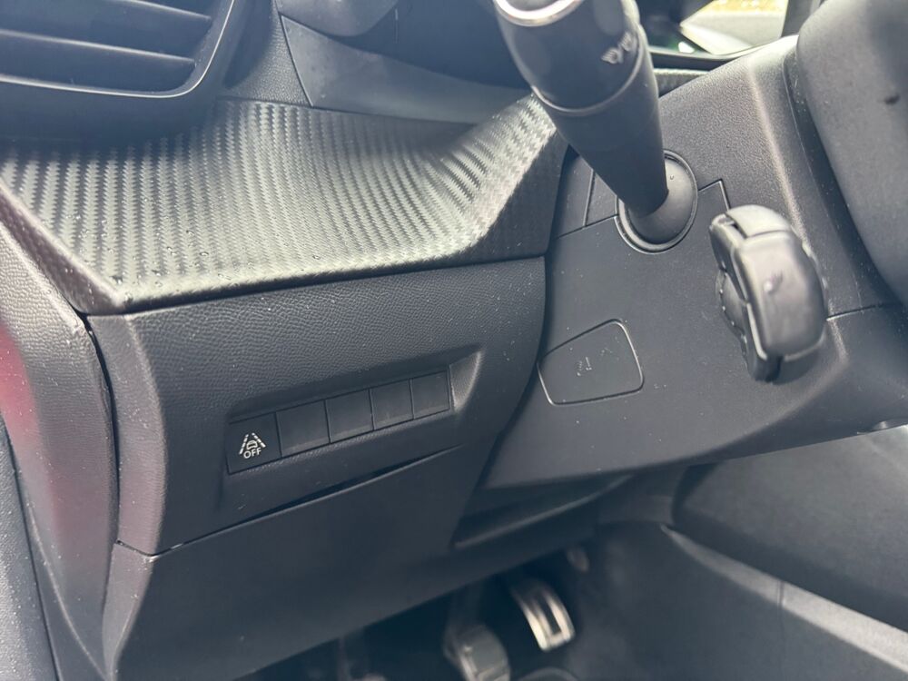 208 1.2 100 ch GT Pack /Toit Pano/Cam&eacute;ra/Carplay 2020 occasion 59000 Lille