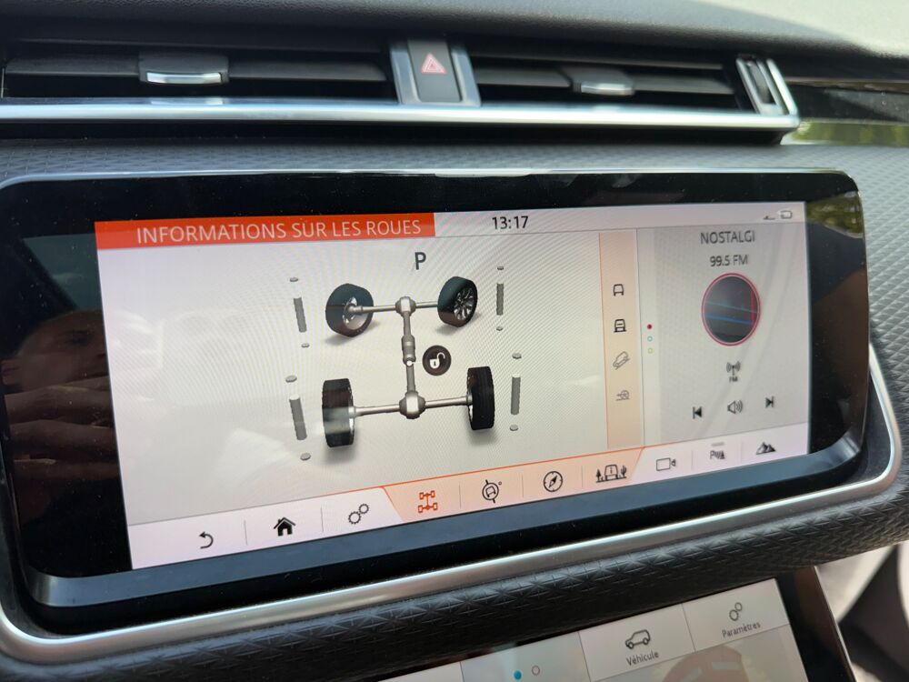 Range rover velar 3.0 D300 300 S R-dynamic 4wd Bva /Cam&eacute;ra/Radars/CarPlay/LED/ 2017 occasion 31650 Lauzerville