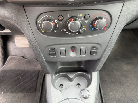 Sandero 0.9 Tce 90 ch Laureate Easy-R BVA /Suivi Dacia/2e Main/Clim/ 2016 occasion 59000 Lille