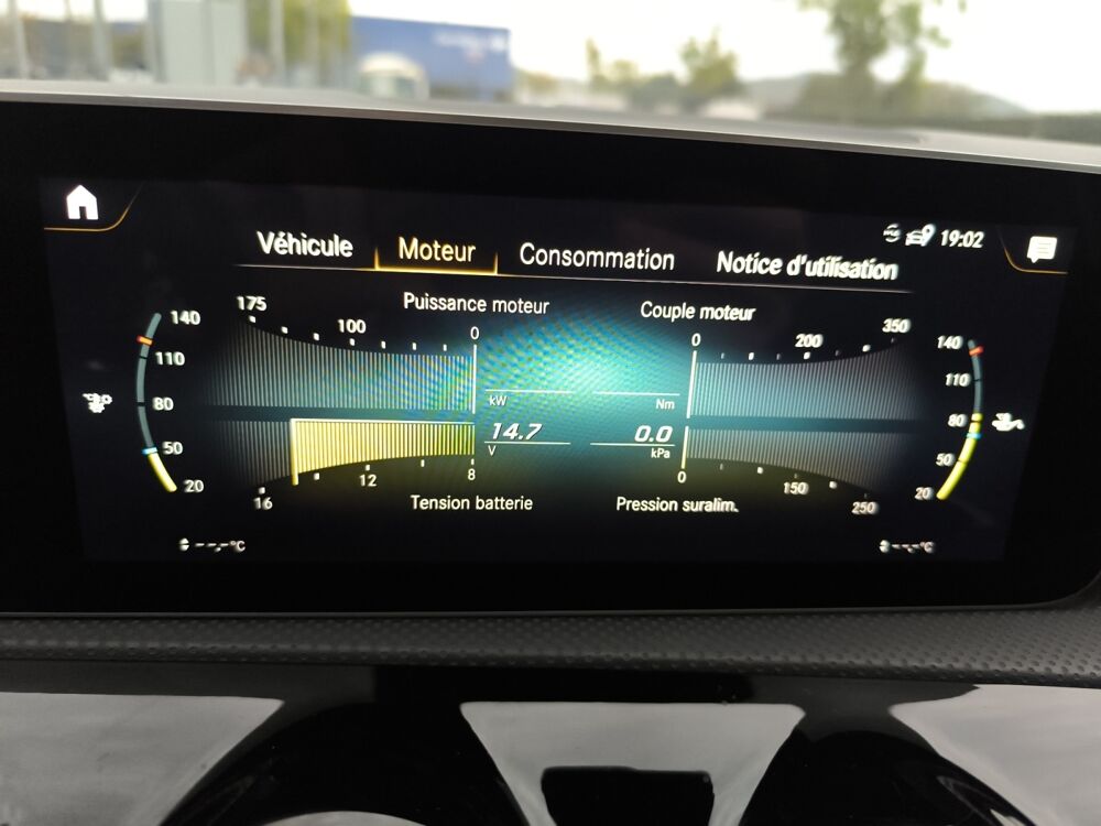 Classe A 2.0 200 D 150 ch Amg Line 8g-dct Bva /Gps/Toit Ouvrant/Chain 2019 occasion 63500 Issoire