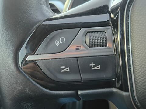 3008 1.2 Puretech 130 ch Crossway Eat S&amp;S /Carplay/Cam&eacute;ra de 2019 occasion 87000 Limoges