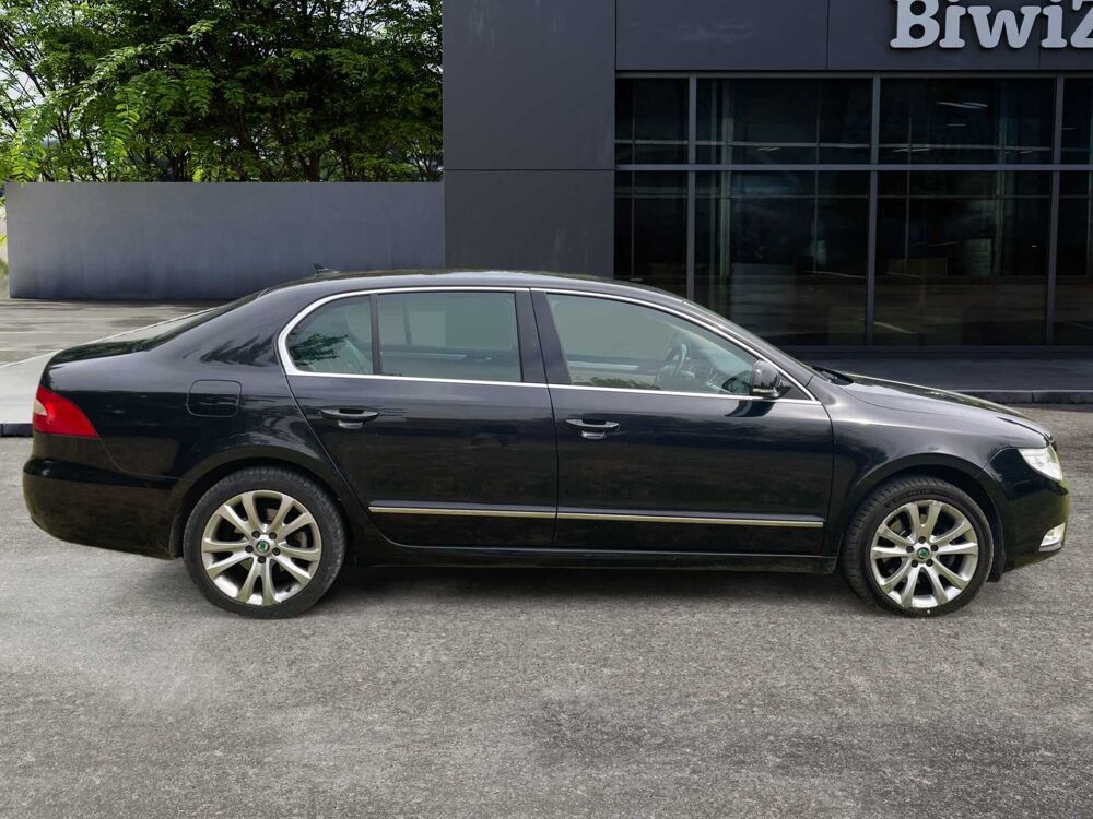 Superb 1.8 TFSI 160 ch Elegance DSG7 /Int&eacute;rieur Cuir 2012 occasion 30000 Nimes