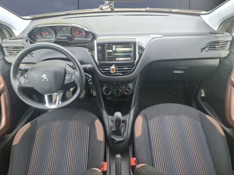 208 1.2 Vti 80 ch Urban Soul /Distri ok/Suivi complet entretiens 2013 occasion 43000 Le Puy-en-Velay