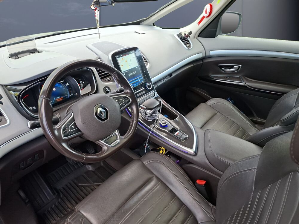 Espace 1.6 Dci Twin-turbo 160 ch Energy Intens Edc Bva /7 places/At 2016 occasion 43000 Le Puy-en-Velay