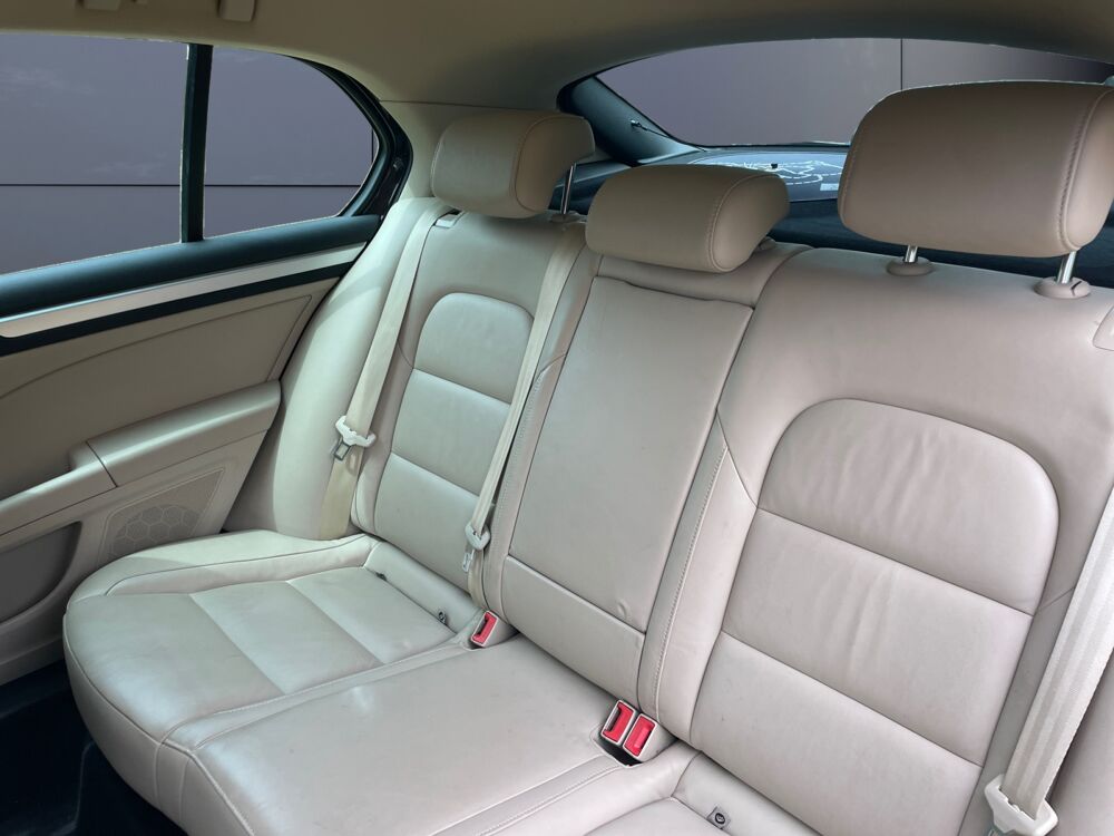 Superb 1.8 TFSI 160 ch Elegance DSG7 /Int&eacute;rieur Cuir 2012 occasion 30000 Nimes