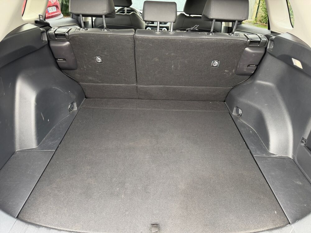 RAV 4 2.5 222 ch Hybrid Dynamic Awd-i Bva /Int&eacute;rieur Cuir 2023 occasion 77450 Montry