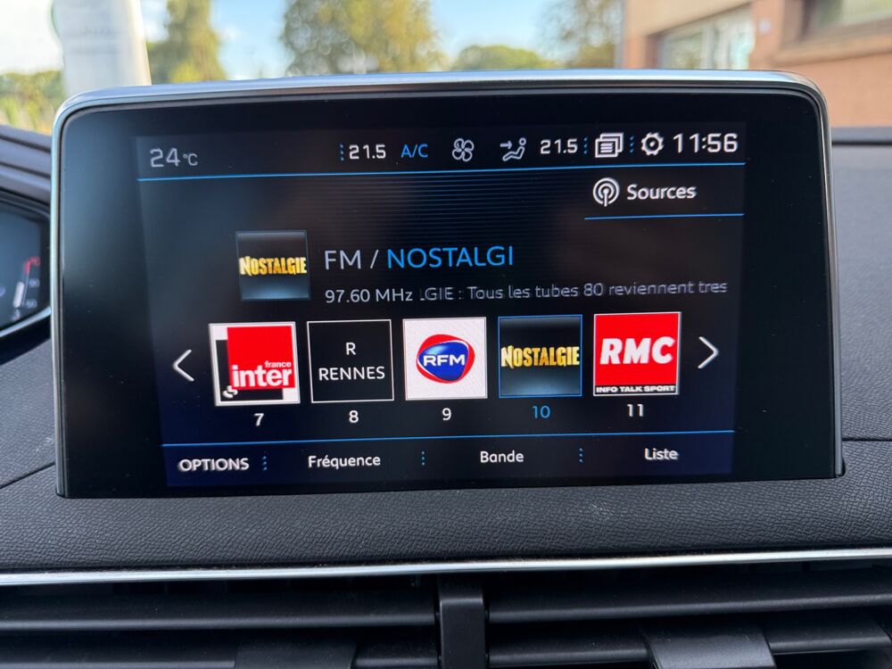 3008 II 1.2 130 ch Allure /Carplay/sellerie Guerande/1main/Distri 2019 occasion 35137 B&eacute;d&eacute;e