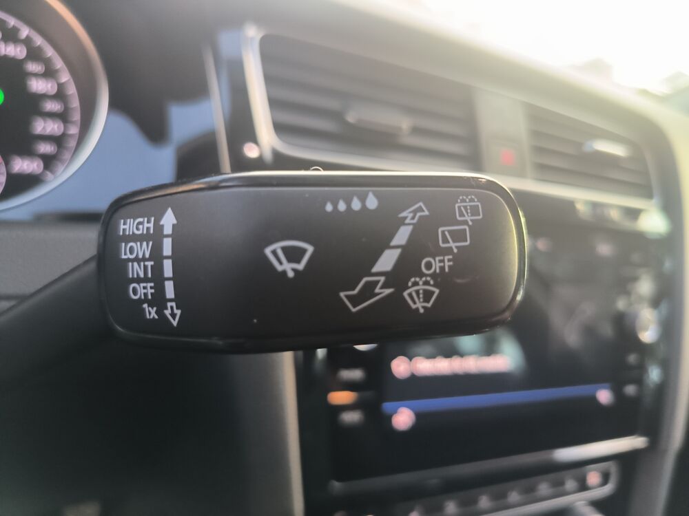 Golf SW Carat 2.0 Tdi 150 ch Bluemotion Dsg7 2019 occasion 31600 MURET
