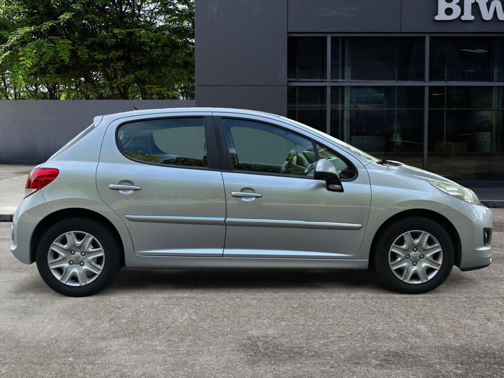 207 1.6 Vti 120 ch Premium /Radar de recul/Radio CD/Vitres avant 2010 occasion 19000 TULLE