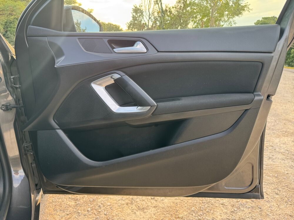 308 SW BlueHDi 130 ch Style EAT8 /CarPlay/Cam&eacute;ra de recul 2020 occasion 13370 Mallemort