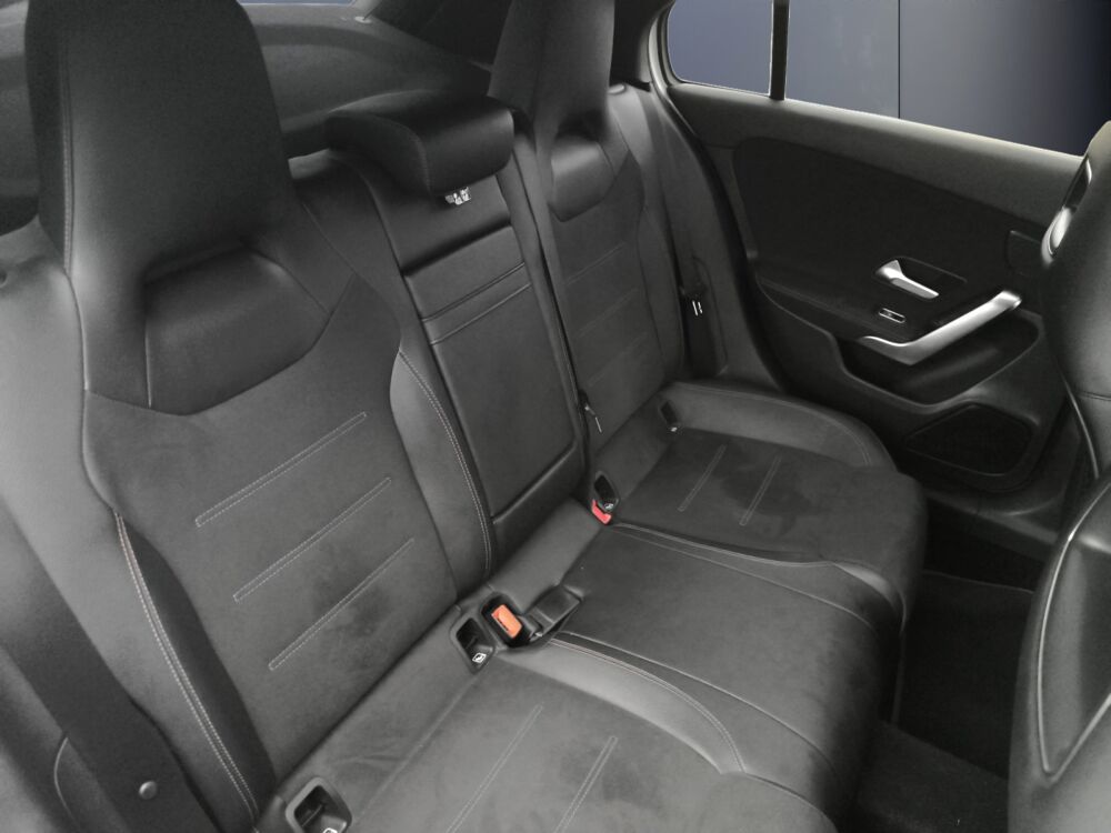 Classe A 2.0 200 D 150 ch Amg Line 8g-dct Bva /Gps/Toit Ouvrant/Chain 2019 occasion 63500 Issoire