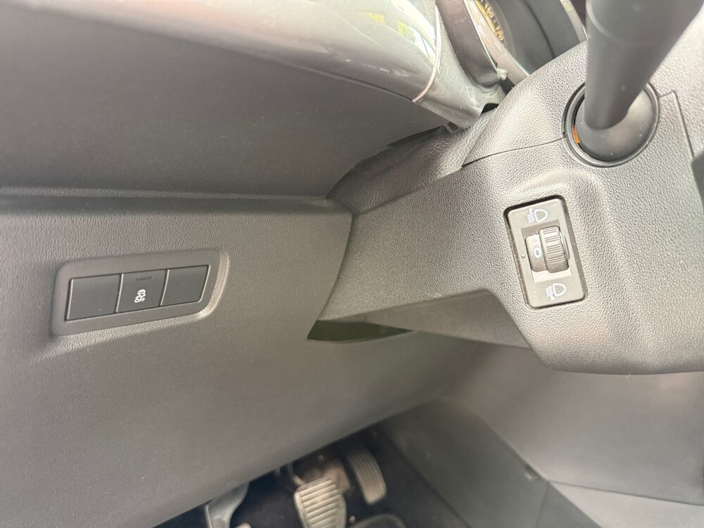 C3 1.2 80 ch Selection /Cam&eacute;ra recul/GPS/Clim/Bluetooth/Courroi 2015 occasion 31650 Lauzerville